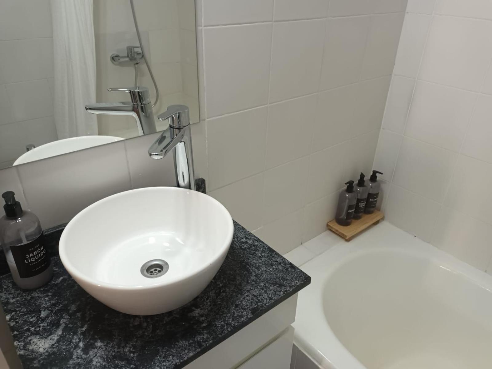Imperdible En Recoleta 2 - Con Balcon, Todo Luz! * Buenos Aires